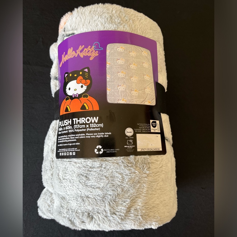 NEW 2024 Hello Kitty Halloween Blanket Throw Sanrio Grey 46 In x 60